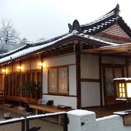 Greem Guesthouse Jeonju Buitenkant foto