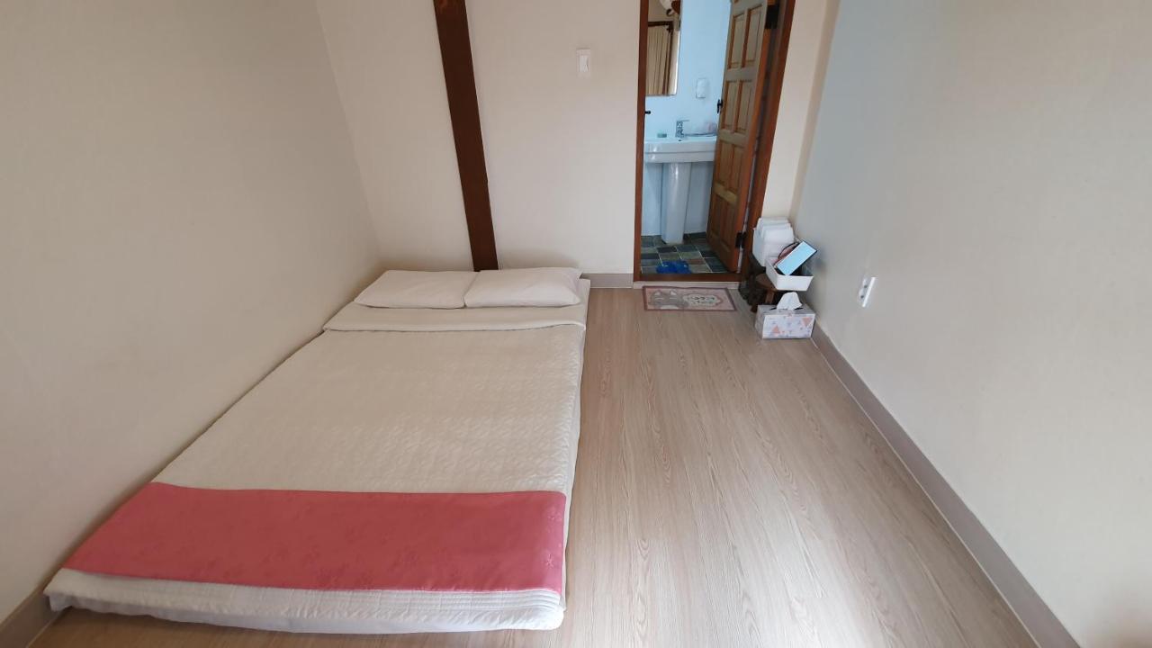 Greem Guesthouse Jeonju Buitenkant foto