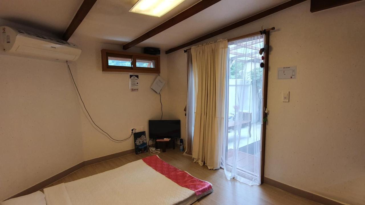 Greem Guesthouse Jeonju Buitenkant foto