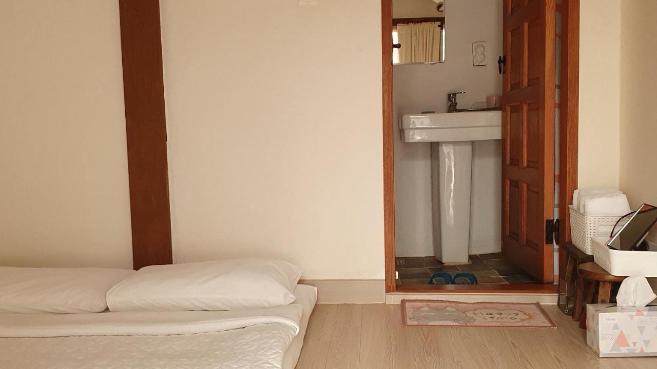 Greem Guesthouse Jeonju Buitenkant foto
