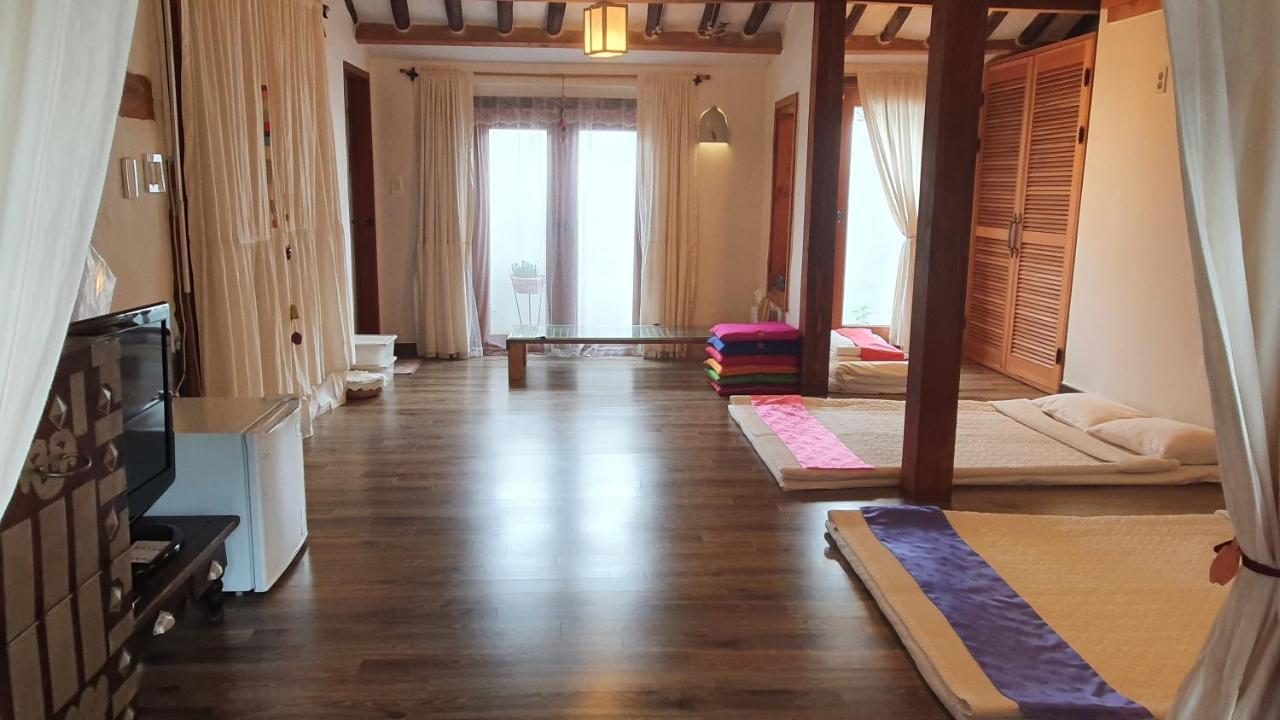 Greem Guesthouse Jeonju Buitenkant foto