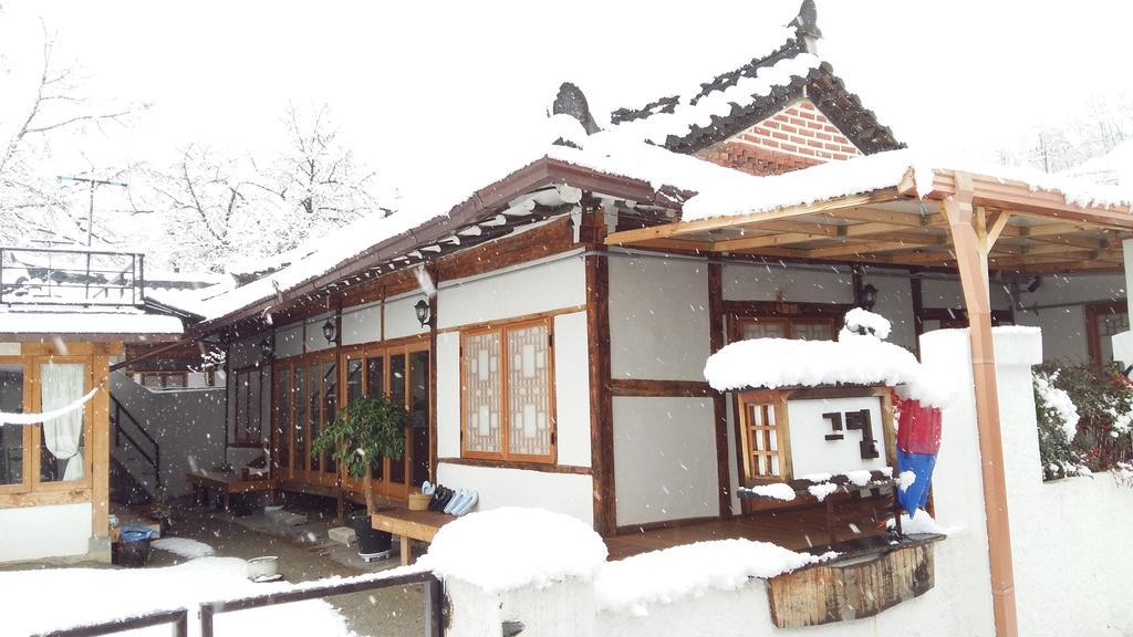 Greem Guesthouse Jeonju Buitenkant foto