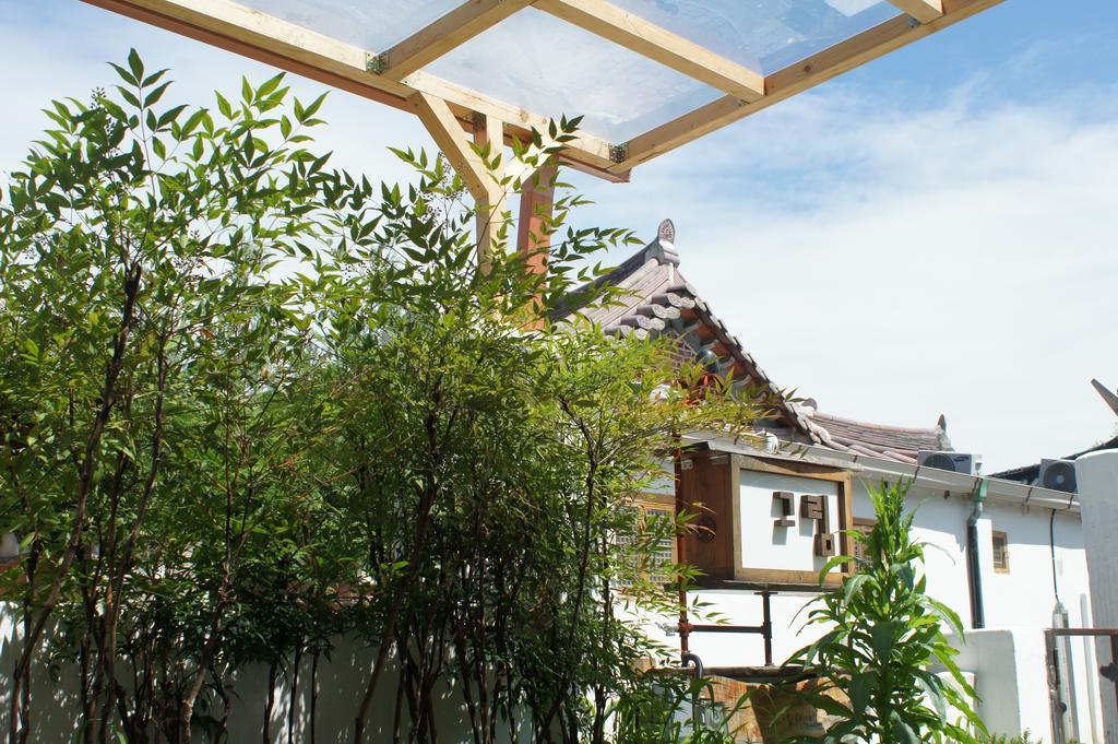Greem Guesthouse Jeonju Buitenkant foto