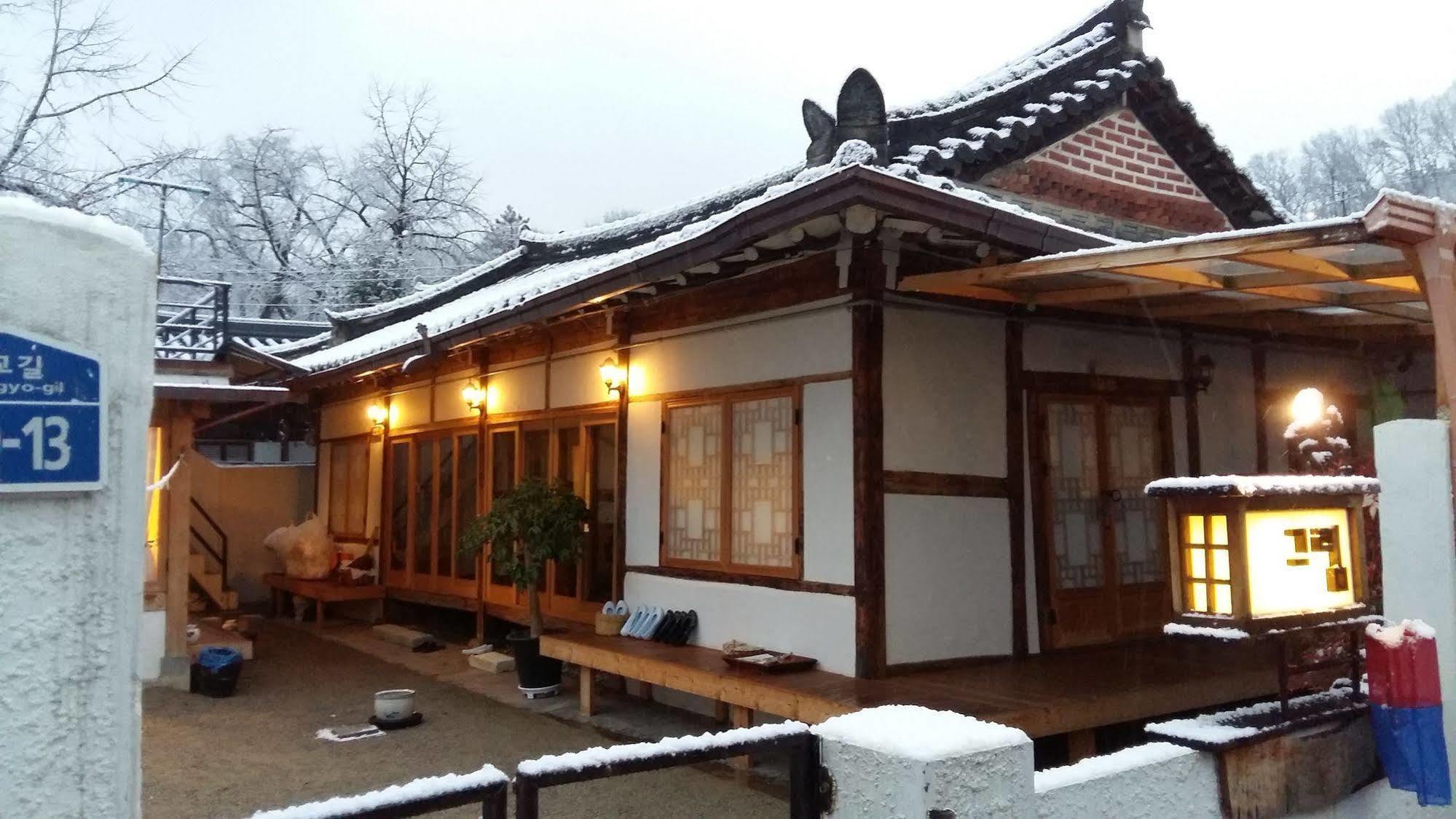 Greem Guesthouse Jeonju Buitenkant foto